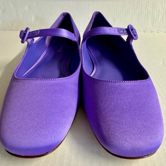 Larroude’ Purple satin Blair Mary Jane battle flats with adjustable buckle.9.5 - Picture 4 of 14